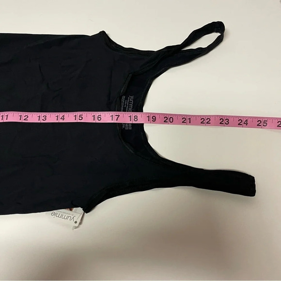 Yummie Maggie Bodysuit Womens Size Large Black Sleeveless One Piece Pull On NWT - Picture 6 of 9